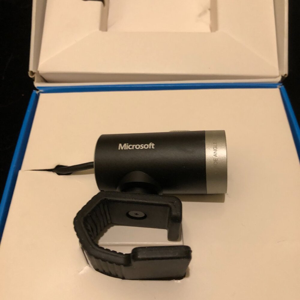 Microsoft LifeCam Cinema 720P HD Web Camera Widescreen *New Unused Old Stock*